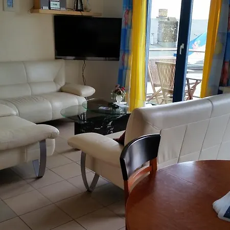 Haus Britta Rugen Appartement *