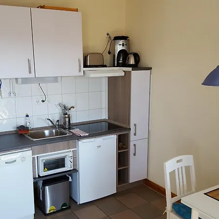 Apartment Haus Britta Ruegen *